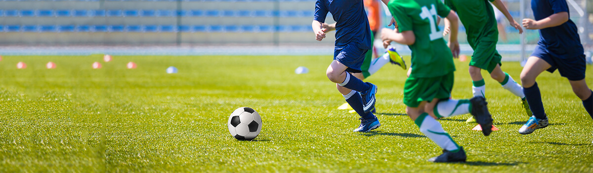 What are the key differences between acute and chronic sports injuries? sports therapy border therapy What are the key differences between acute and chronic sports injuries?