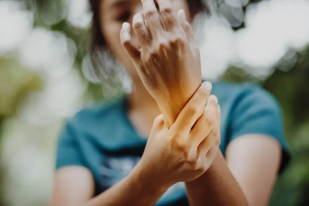 What to expect from physical therapy for arthritis in Ada, MI