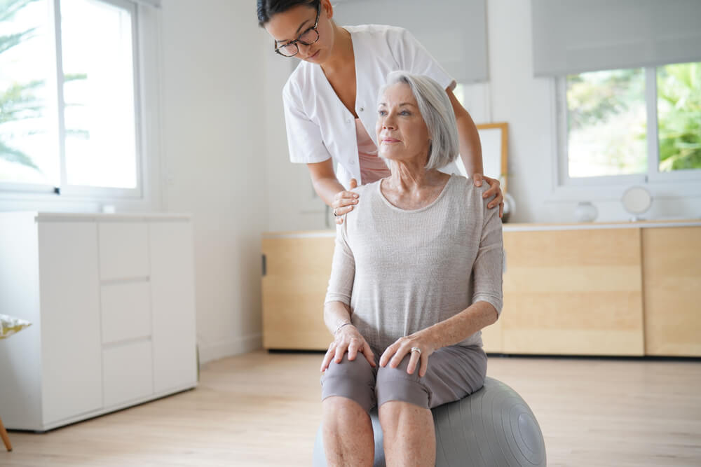 4 Reasons Why Physical Therapy After Back Surgery Is Important