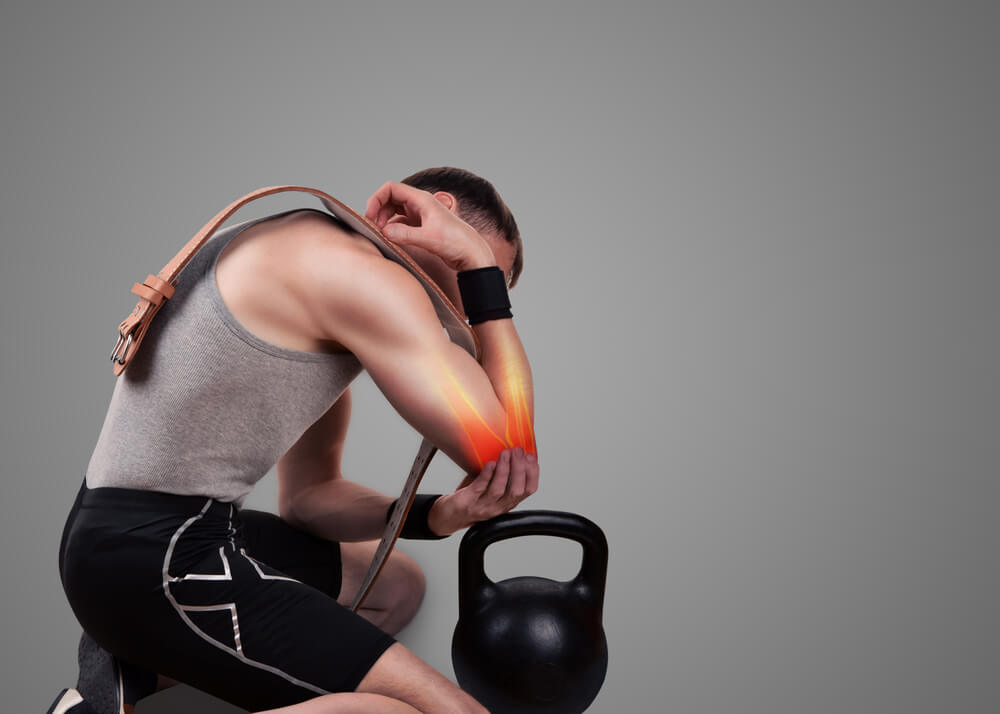 Elbow pain when lifting? Here's what you should do shutterstock 1651894921 Elbow pain when lifting? Here’s what you should do