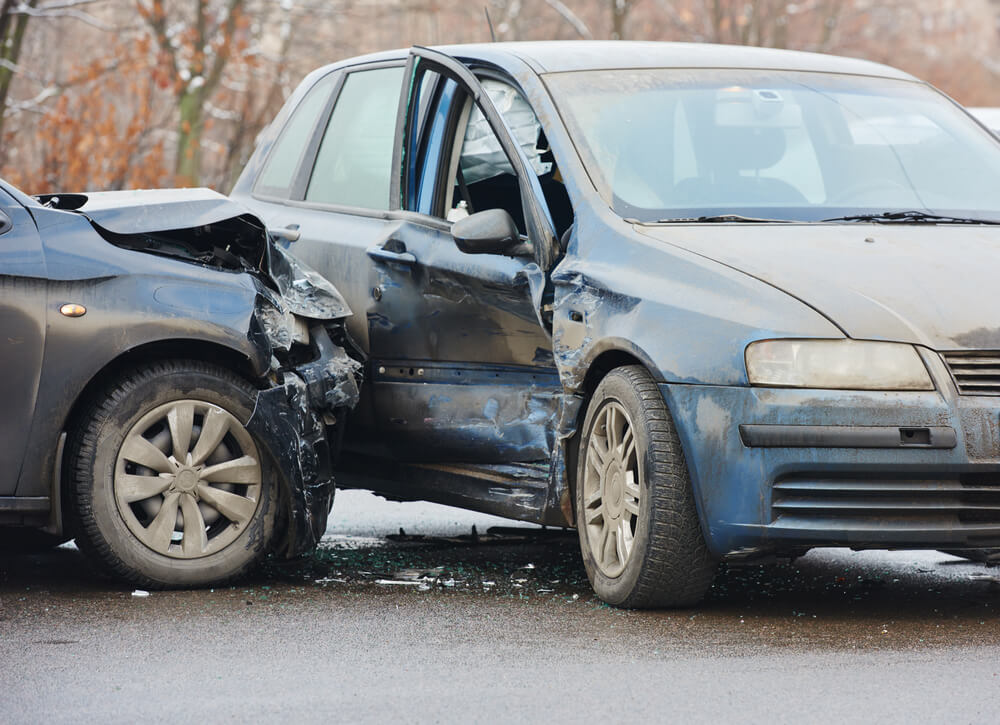 4 T-bone car accident injuries a physical therapist can help you treat shutterstock 239155420 t-bone car accident injuries