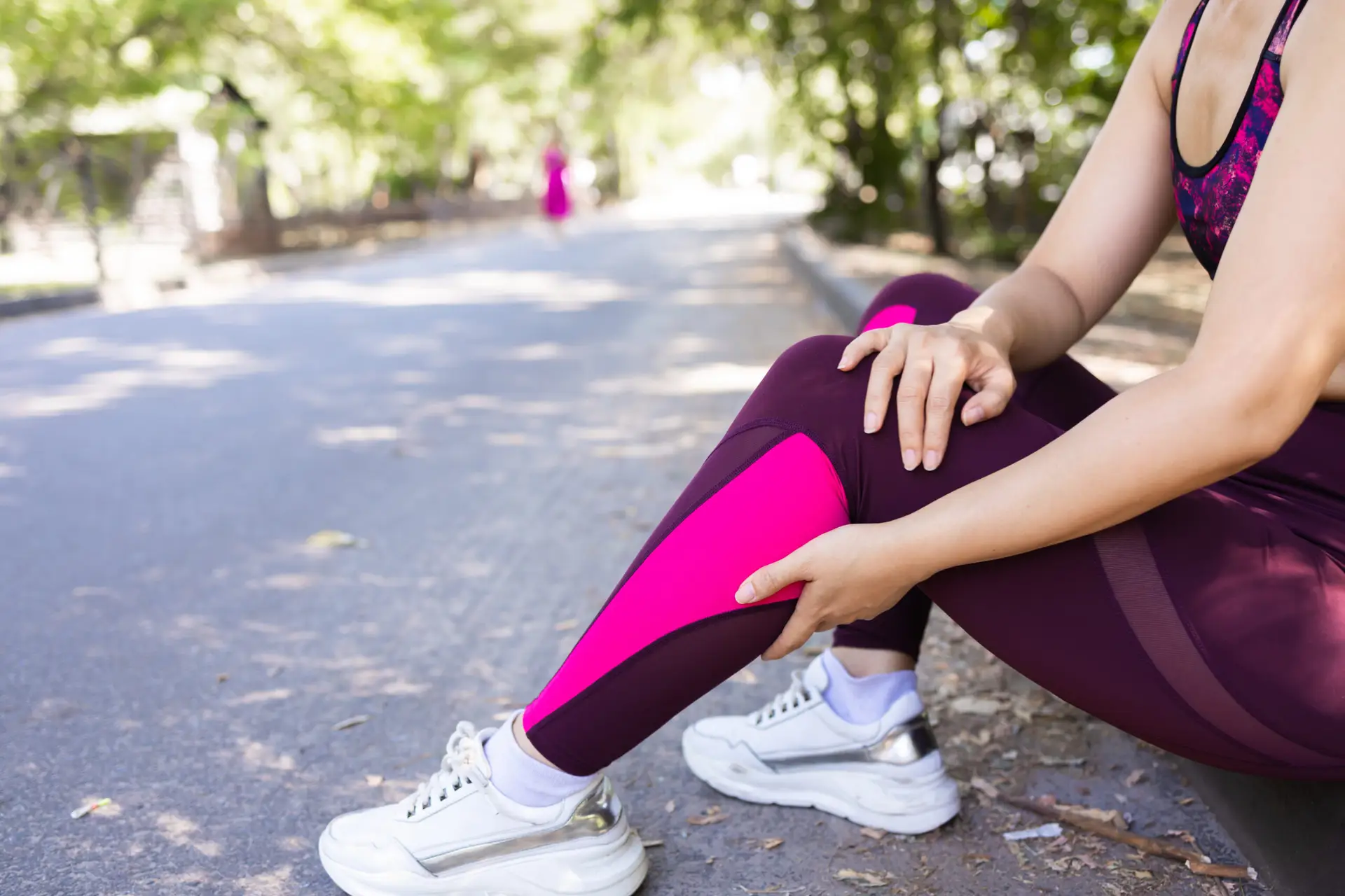 Can Plantar Fasciitis Cause Knee Pain? AdobeStock 638861748 scaled 1 Can Plantar Fasciitis Cause Knee Pain?